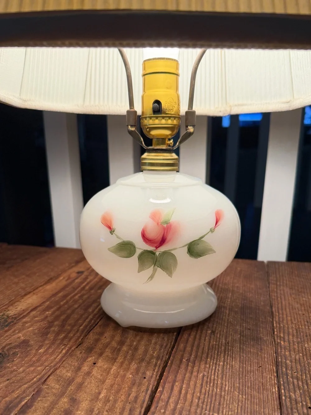 Vintage Floral Milk Glass Table Lamp with Pleated Shade